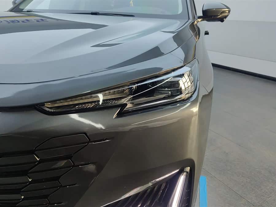 Changan UNI-K iDD 2022 car image #6