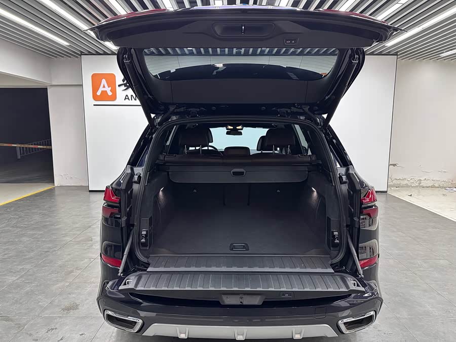 BMW X5 2024 imagem de carro #6