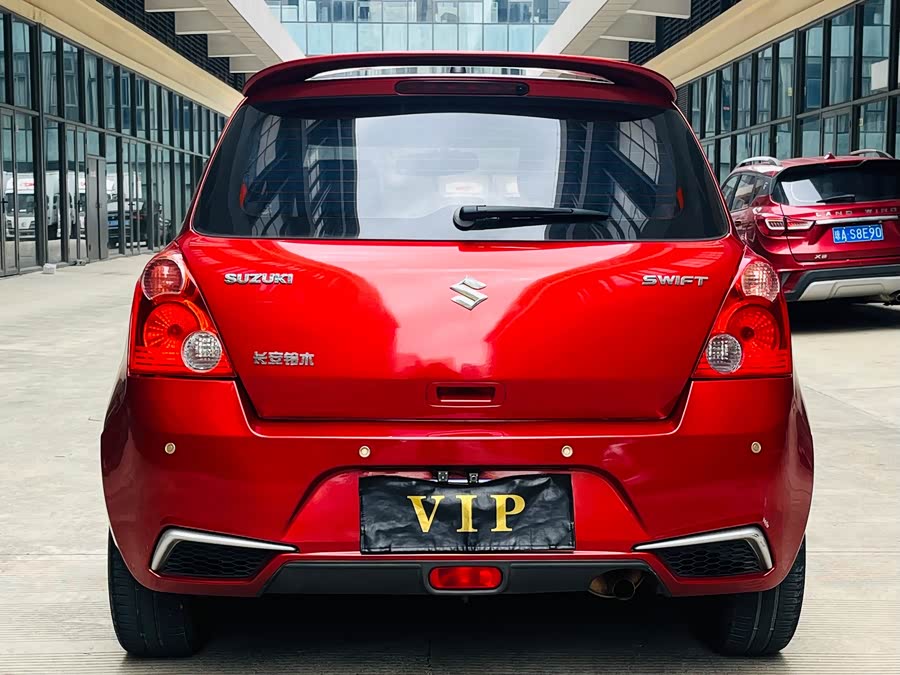 铃木 雨燕 2013 汽车图片 #6