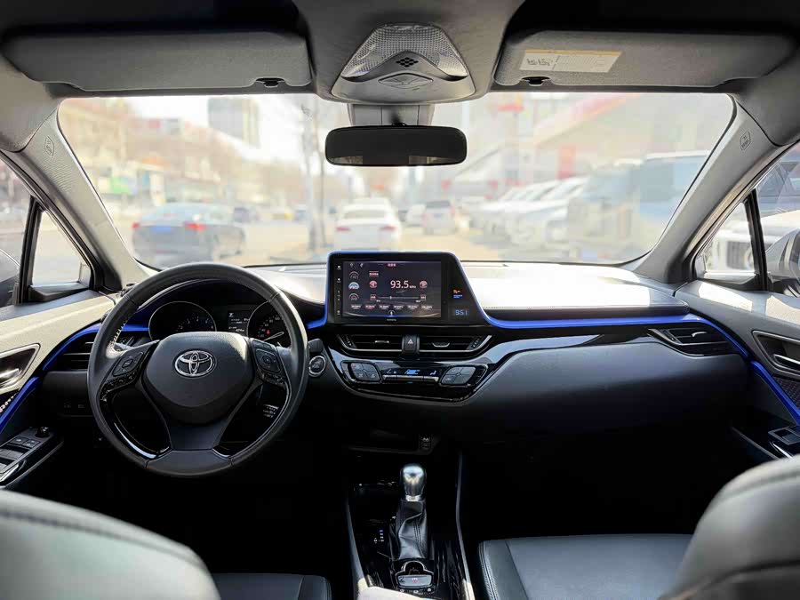 Toyota Izoa 2019 car image #6