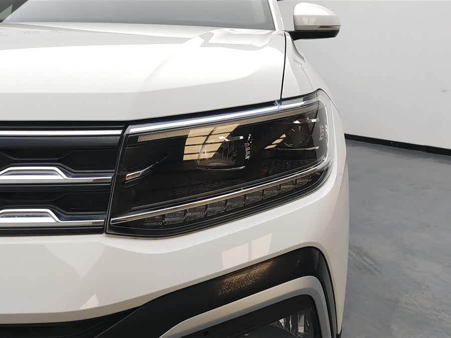Volkswagen T-Cross 2020 #6 Volkswagen T-Cross 2020 car image #6