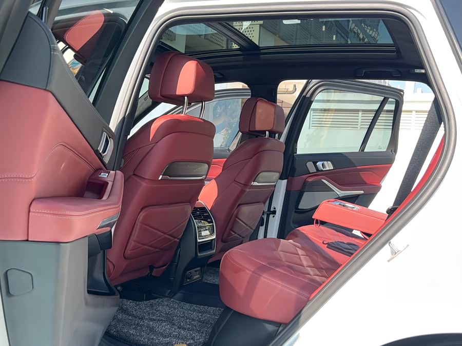 BMW X5 2023 صورة سيارة #6