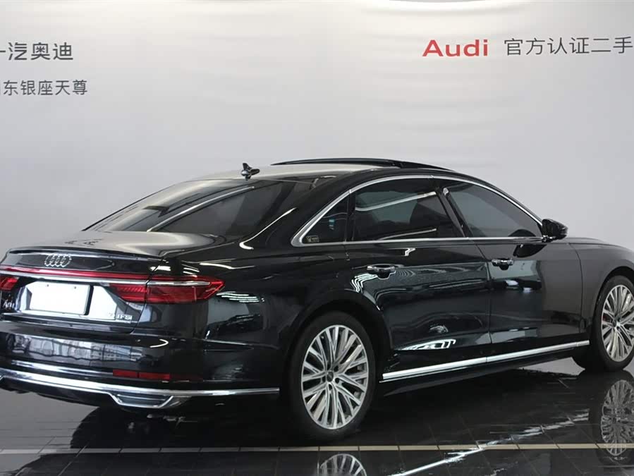 Audi A8 2022 imagen de coche #6