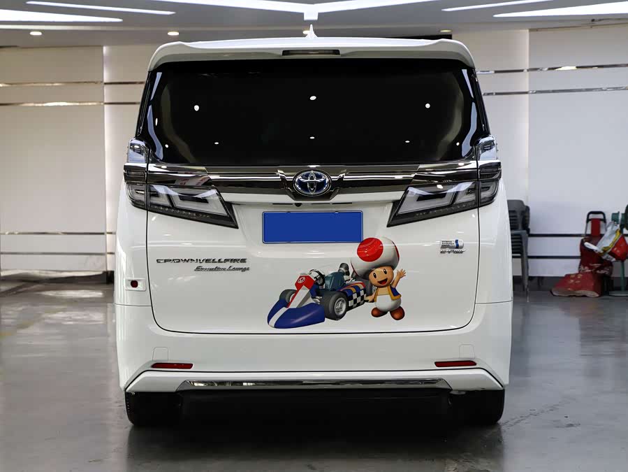 Toyota Vellfire 2022 car image #6