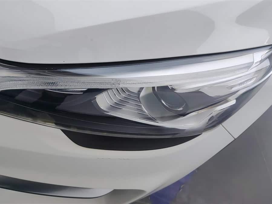 GEELY Emgrand GS 2018 car image #6