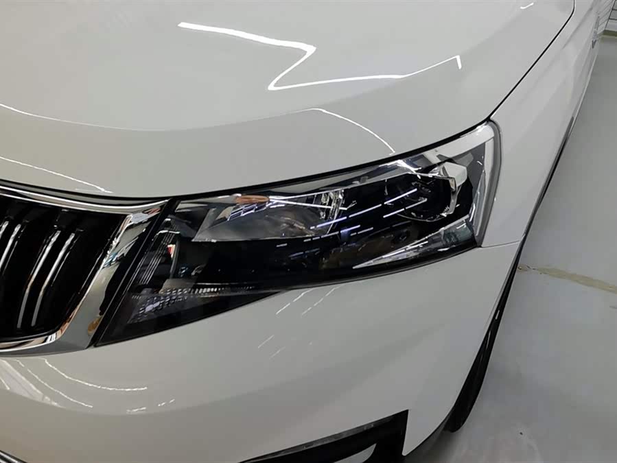 Skoda Kamiq 2022 car image #6