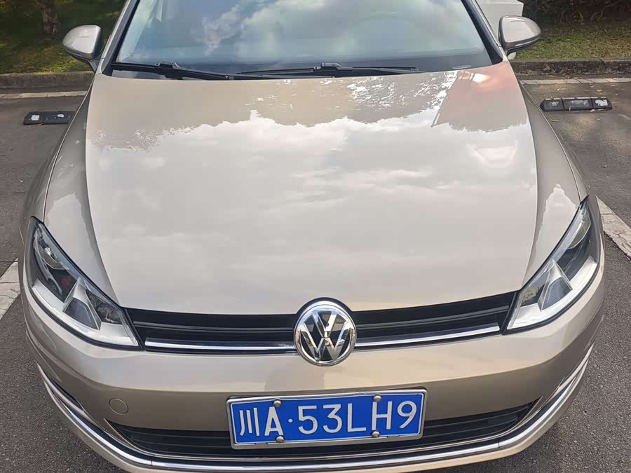 Volkswagen Golf 2015 car image #6