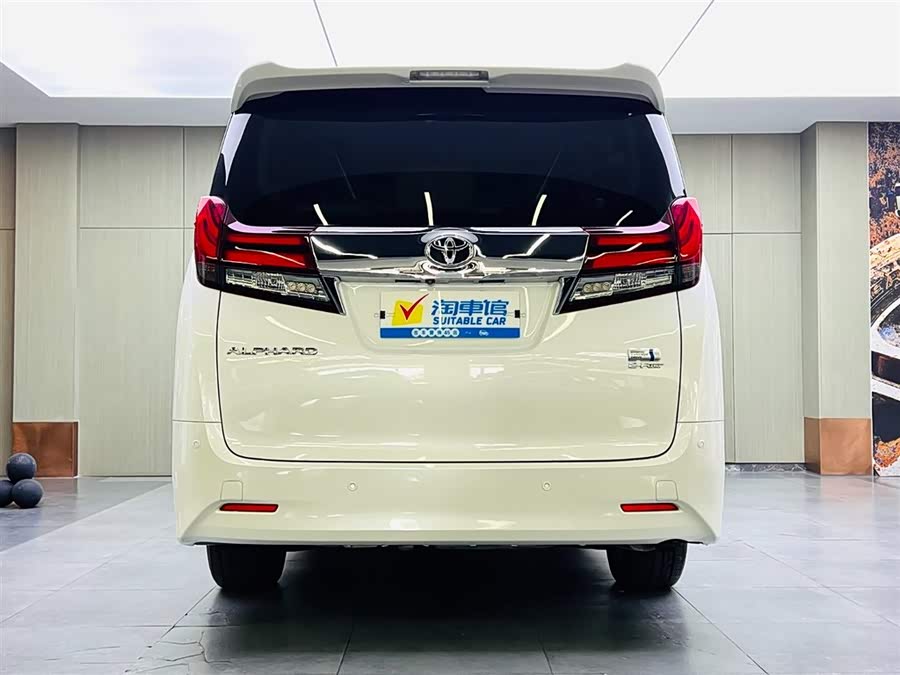 Toyota Alphard 2017 car image #6