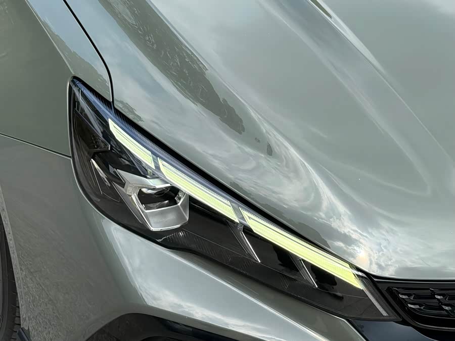 GEELY 2022 #6 GEELY 2022 immagine di auto #6