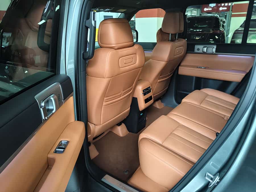 FangChengBao Tiger 7 2025 car image #6