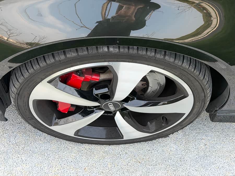 Audi RS 3 2019 imagem de carro #6