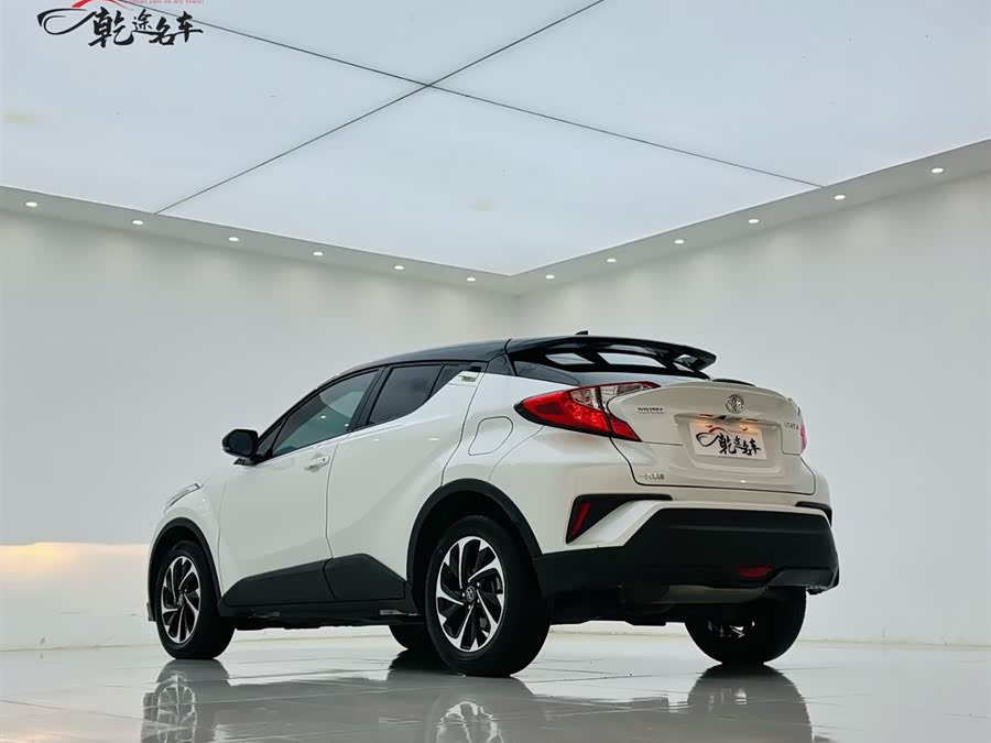 Toyota Izoa 2020 car image #6