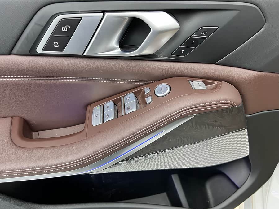 BMW X5 2025 imagem de carro #6