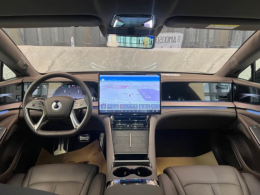 Denza Z9 2024 car image #6