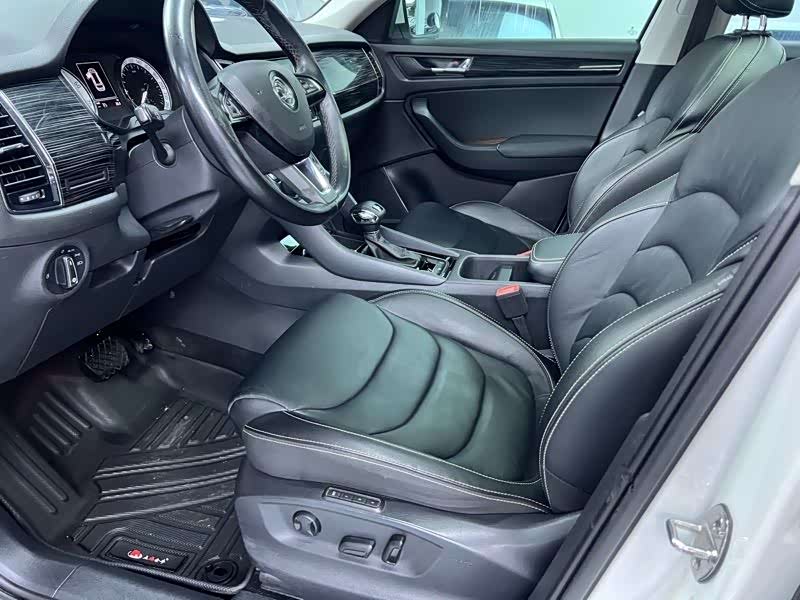 Skoda Kodiaq 2018 imagem de carro #6