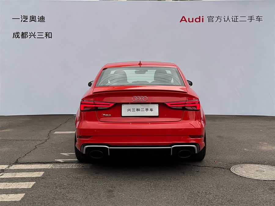 Audi RS 3 2019 imagem de carro #6