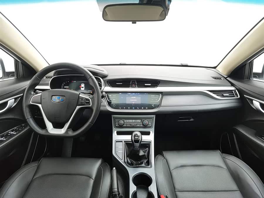GEELY Emgrand 2018 car image #6