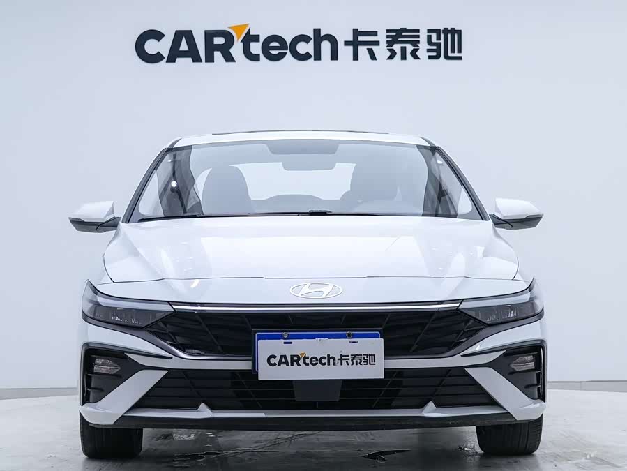 Hyundai Elantra 2024 imagen de coche #6