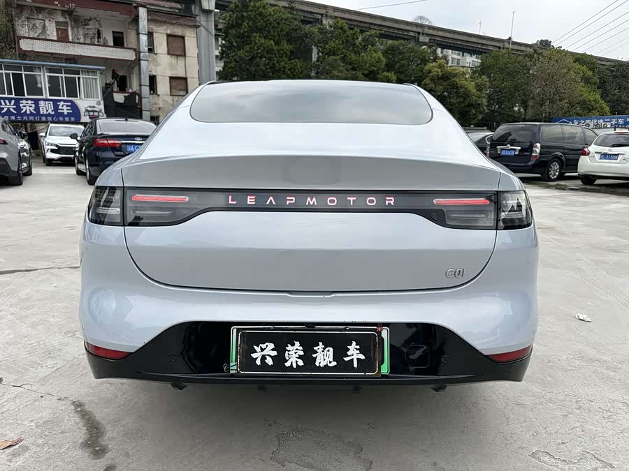 零跑汽车 零跑C01 2023 汽车图片 #6