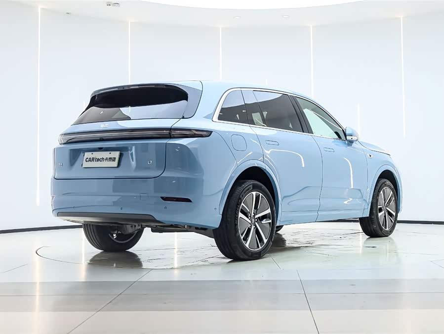 Li L7 2024 immagine di auto #6