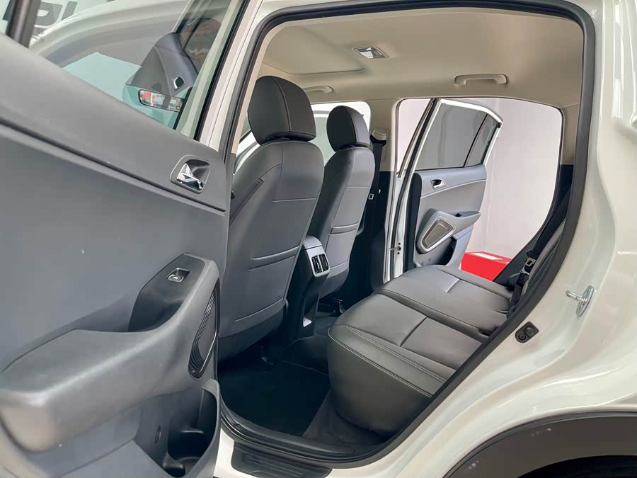 Hyundai ix35 2023 car image #6