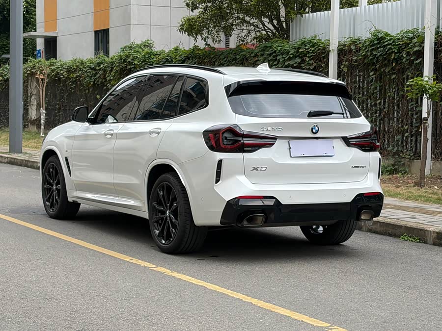 BMW X3 2023 immagine di auto #6