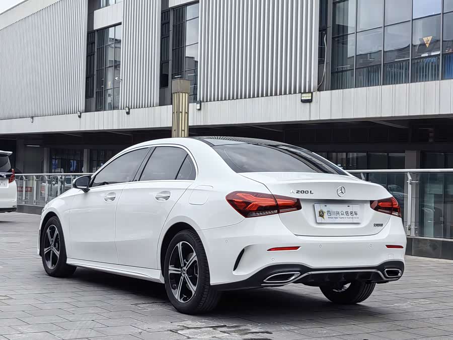 Mercedes-Benz A Class 2023 immagine di auto #6