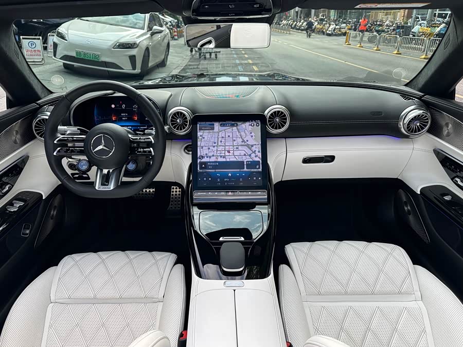 Mercedes-Benz SL AMG 2024 immagine di auto #6