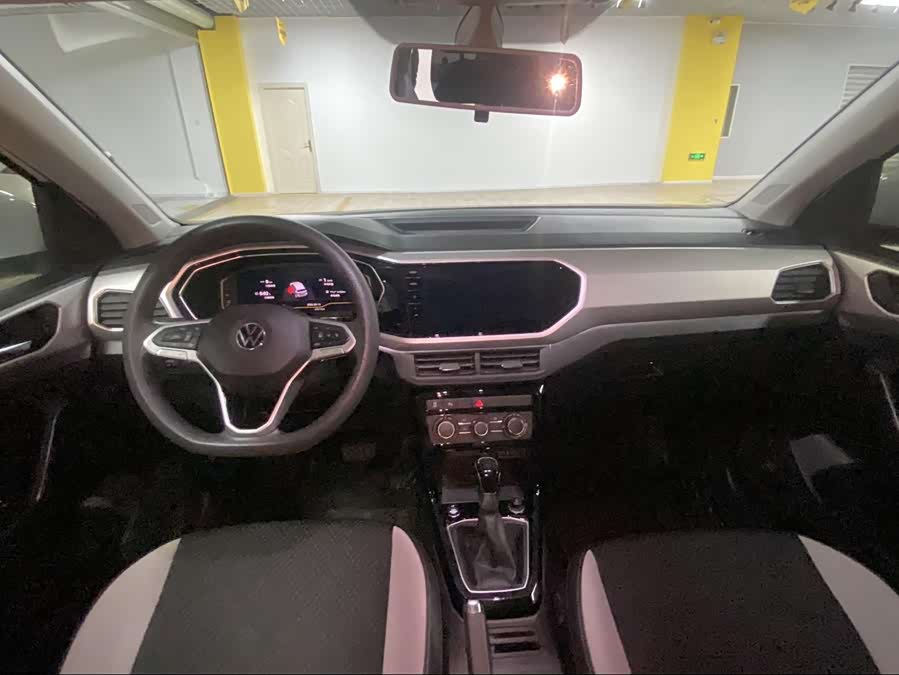 Volkswagen Tacqua 2023 car image #6