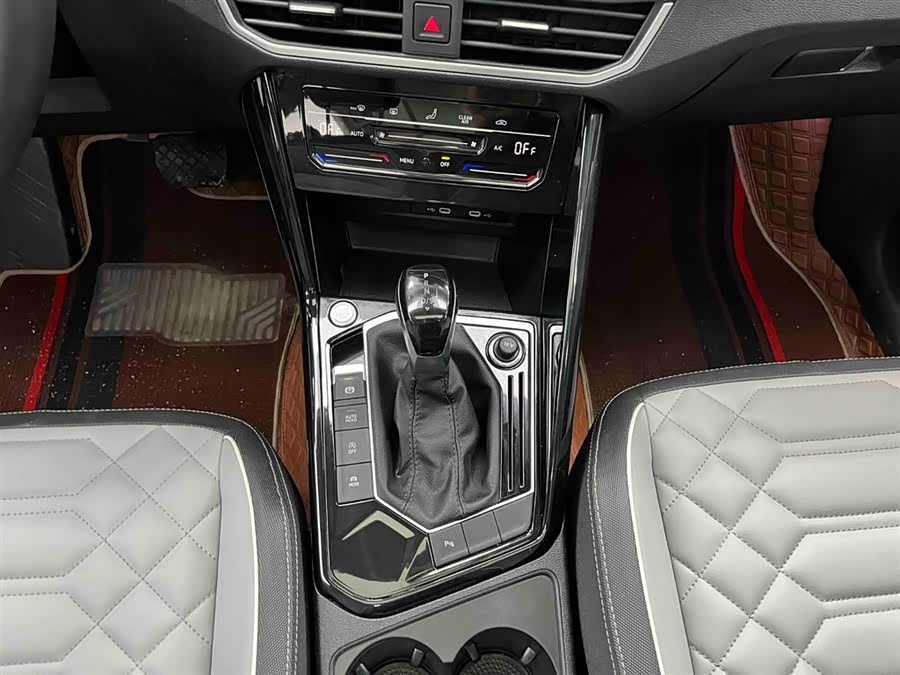 Volkswagen Tayron 2023 car image #6