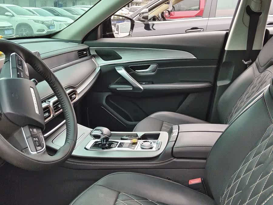 Jetour X70 PLUS 2024 car image #6
