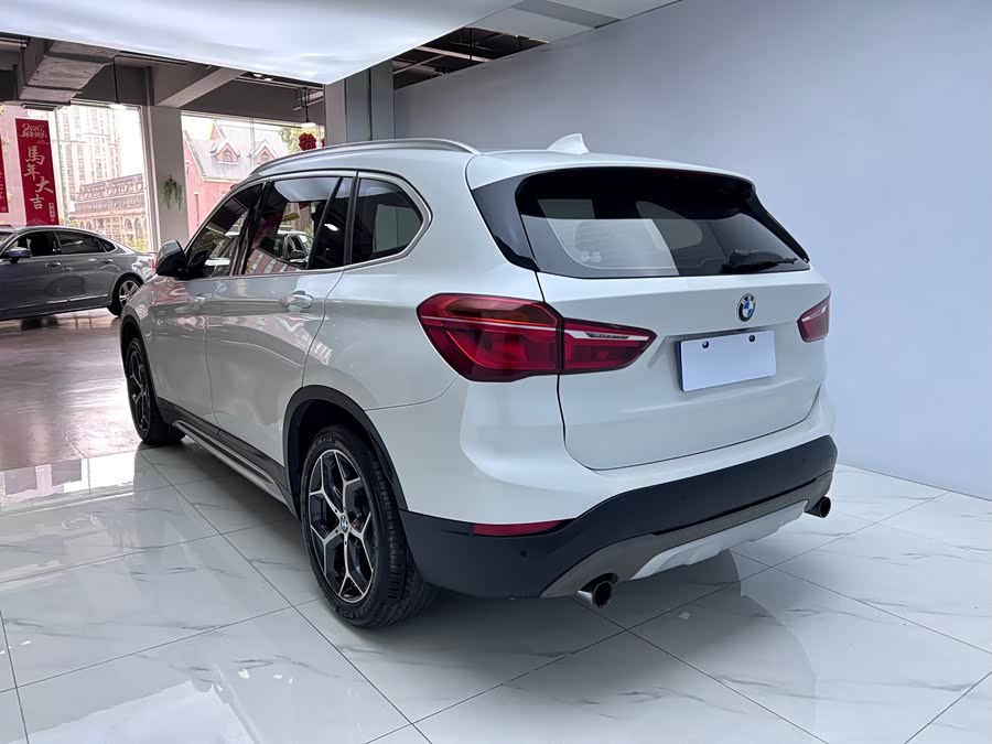 BMW X1 2017 #6 BMW X1 2017 car image #6