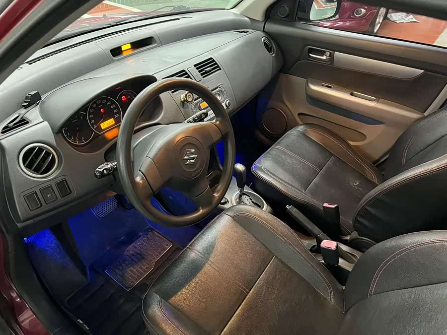 铃木 雨燕 2014 汽车图片 #6