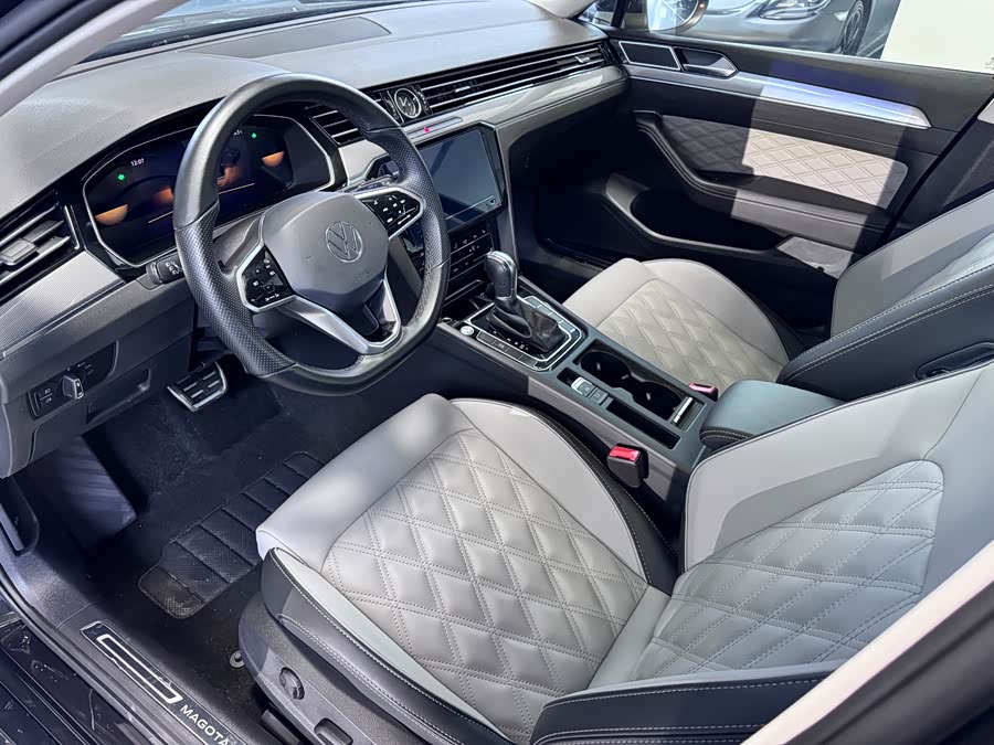 Volkswagen Magotan 2023 immagine di auto #6