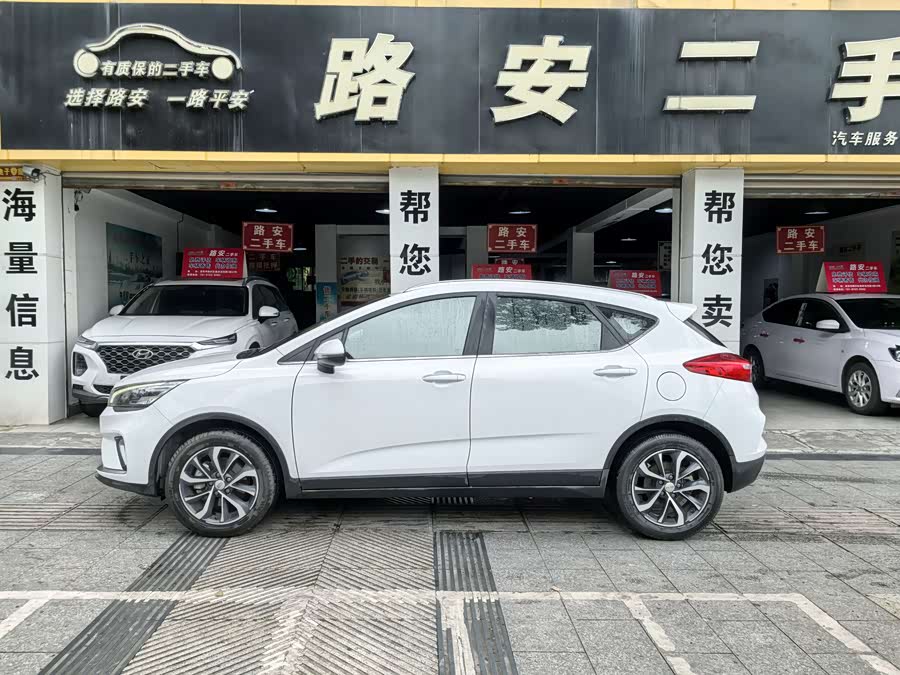 GEELY Emgrand GS 2019 car image #6