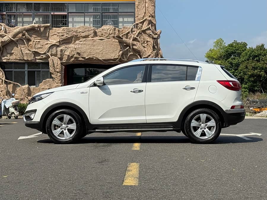 Kia Sportage R 2014 car image #6