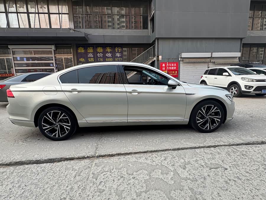 Volkswagen Magotan 2021 immagine di auto #6