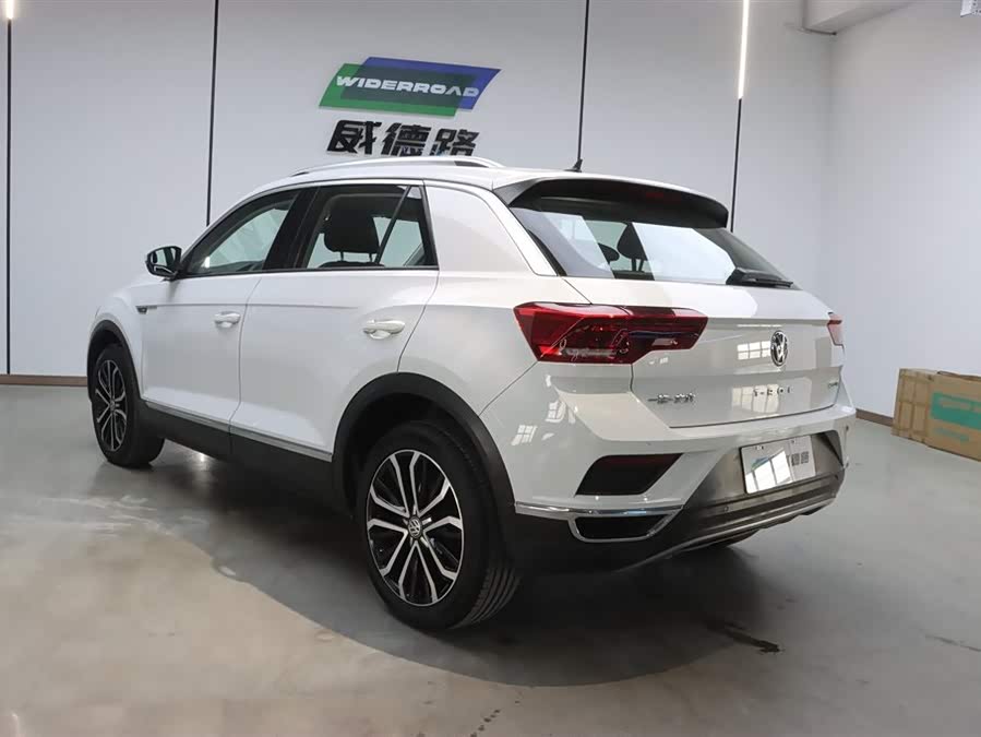 Volkswagen T-Roc 2020 #6 Volkswagen T-Roc 2020 immagine di auto #6