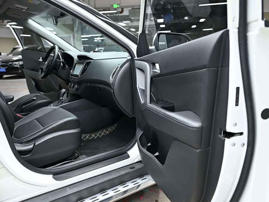 Hyundai ix25 2016 car image #6