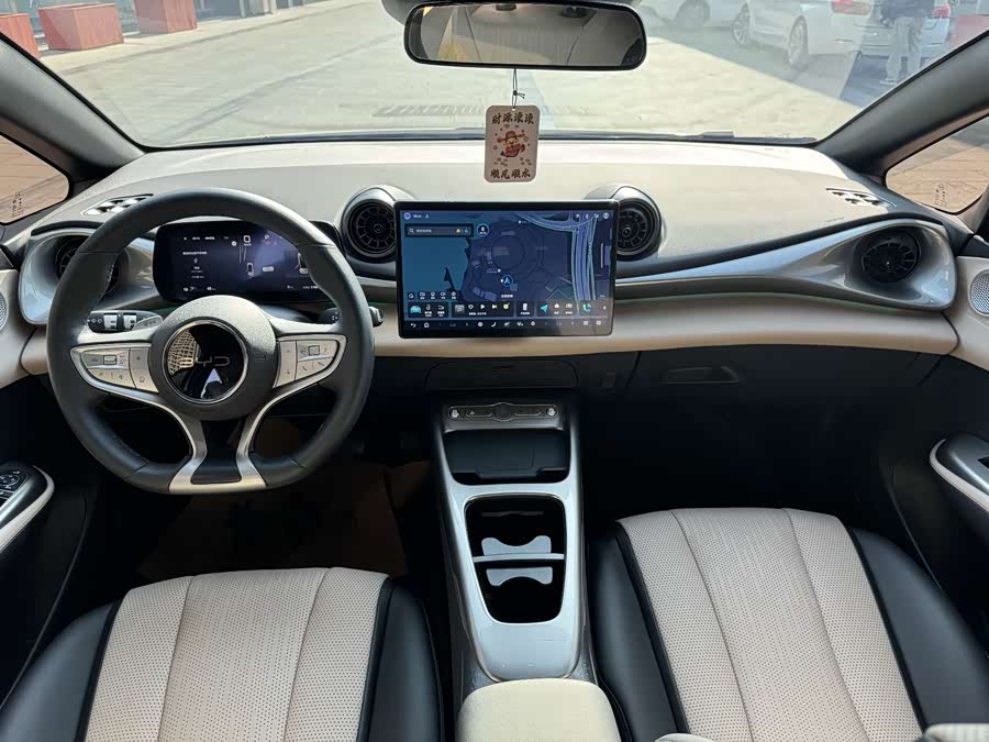 BYD Dolphin 2025 صورة سيارة #6