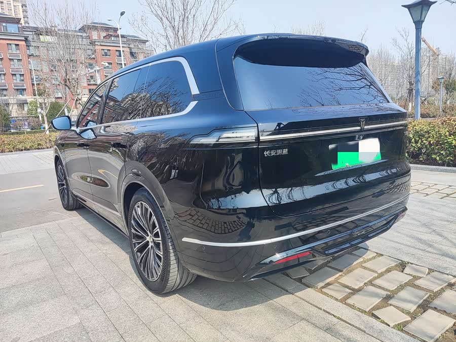 Deepal S09 2025 صورة سيارة #6