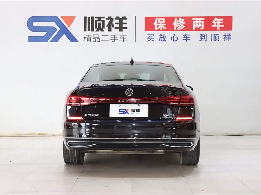 Volkswagen Passat 2023 car image #6