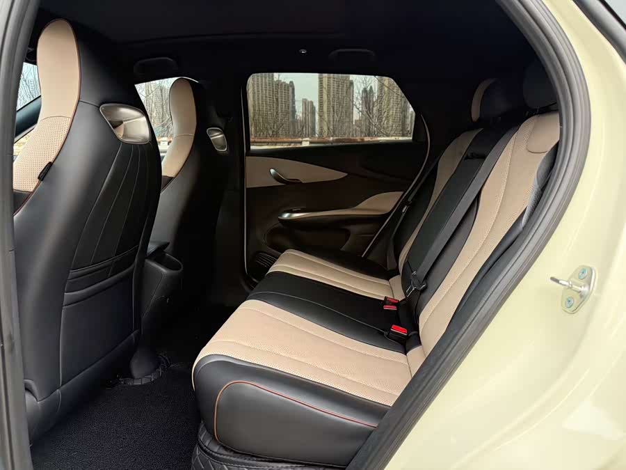 BYD Dolphin 2024 صورة سيارة #6