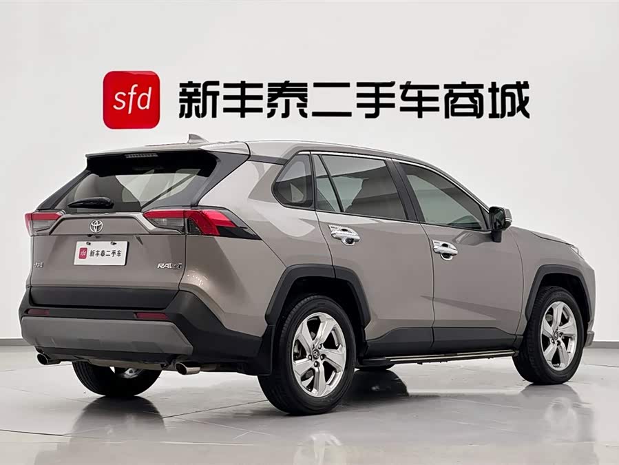 Toyota RAV4 2020 car image #6