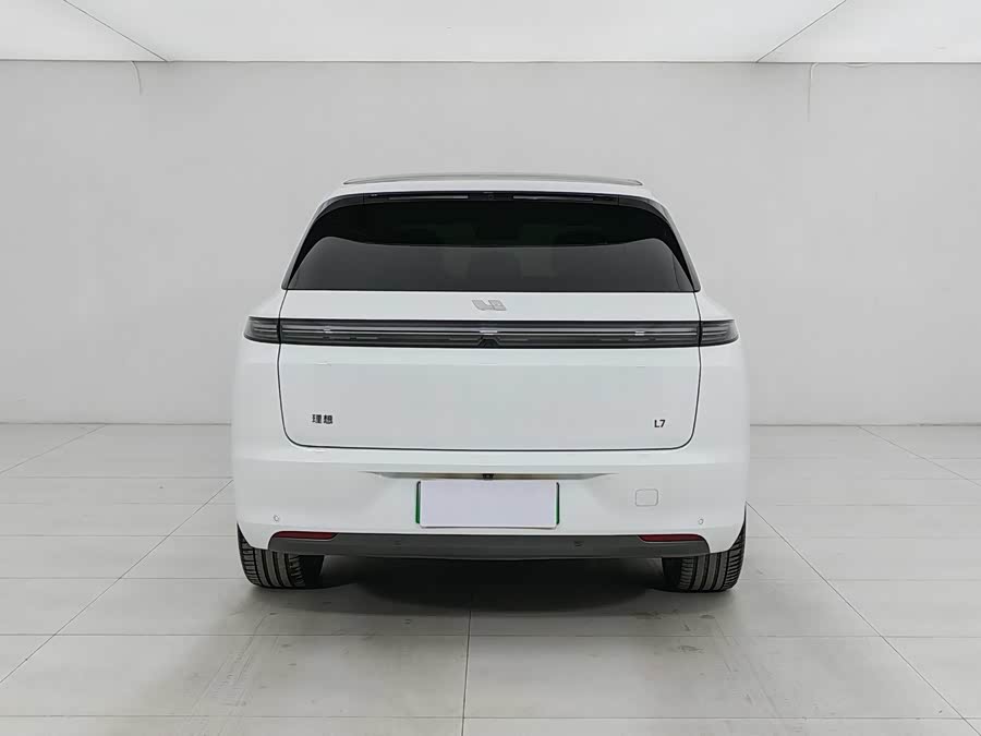 Li L7 2023 immagine di auto #6