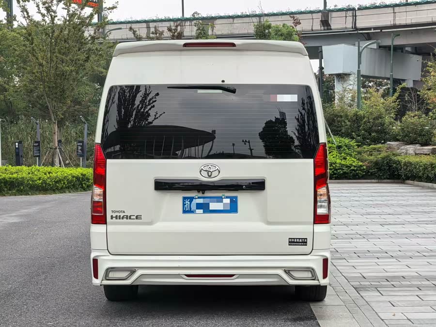 Toyota 2023 car image #6