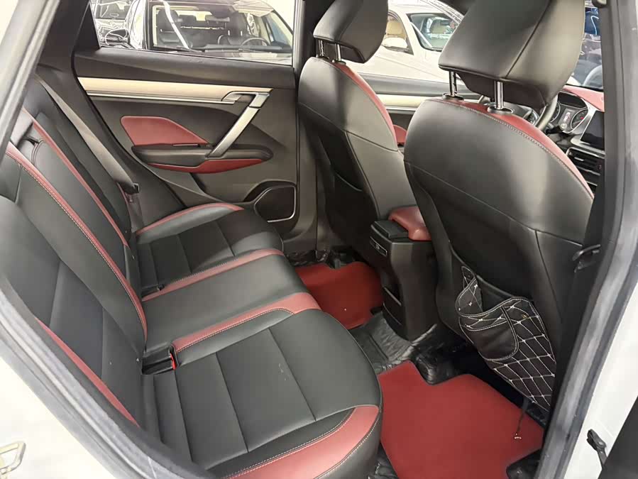 GEELY Coolray 2020 #6 GEELY Coolray 2020 car image #6