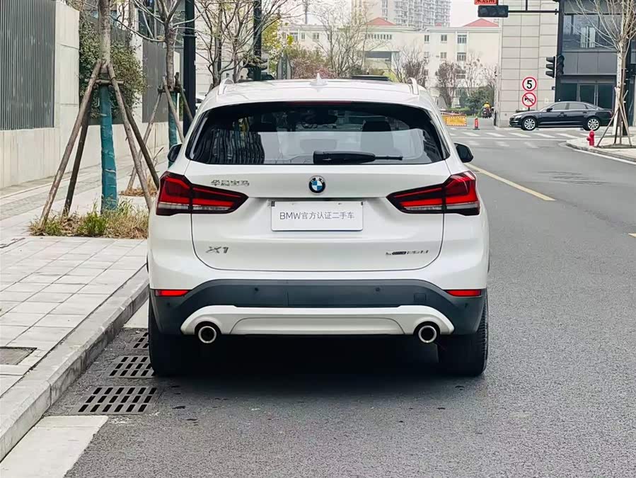 BMW X1 2023 car image #6