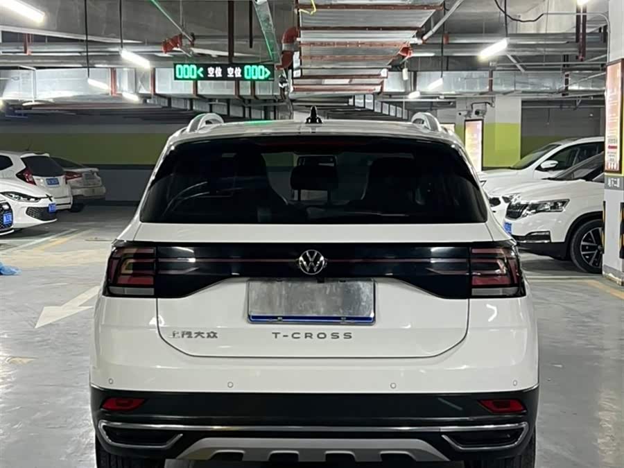 Volkswagen T-Cross 2022 #6 Volkswagen T-Cross 2022 car image #6