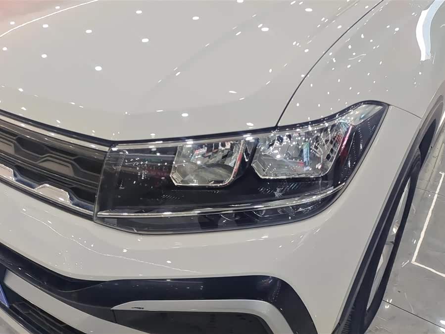 Volkswagen T-Cross 2022 #6 Volkswagen T-Cross 2022 car image #6